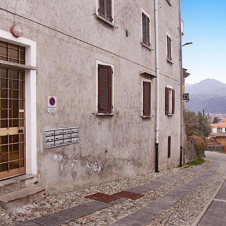 דירות לואינו Efihouse Lago Maggiore מראה חיצוני תמונה