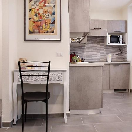 דירות לואינו Efihouse Lago Maggiore מראה חיצוני תמונה
