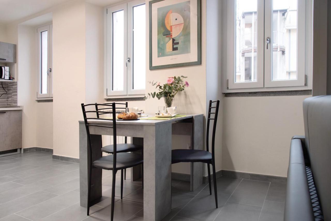 דירות לואינו Efihouse Lago Maggiore מראה חיצוני תמונה